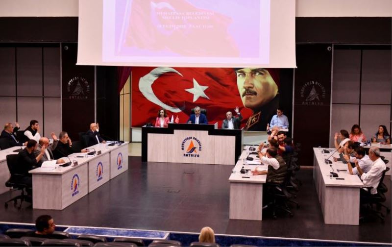Muratpaşa’nın 1.5 milyarlık bütçesi kabul edildi