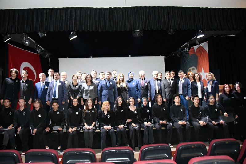 Ulu Önder Gazi Mustafa Kemal Atatürk anılıyor