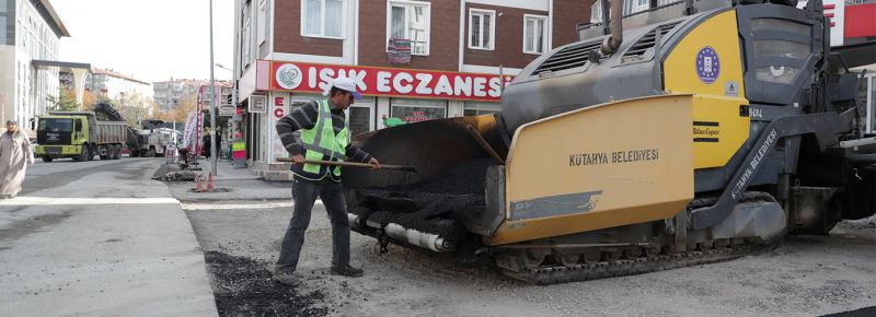 ASFALT ÇALIŞMALARI HIZ KESMİYOR