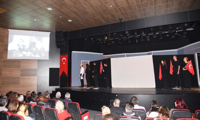 Şehir Tiyatrosu ‘Son Balo’yu Sahneledi
