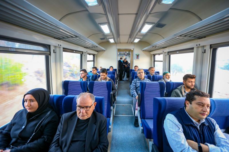 GAZİRAY İLE ENTEGRE ÇALIŞAN RAYBÜS, YOLCULARDAN BÜYÜK RAĞBET GÖRÜYOR!