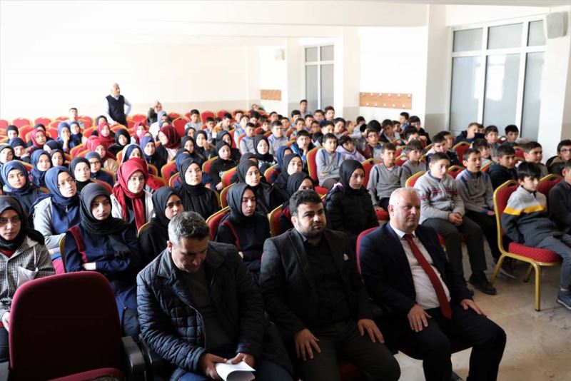 BELEDİYE’DEN ÖĞRENCİLERE ÇEVRE BİLİNCİ EĞİTİMİ…