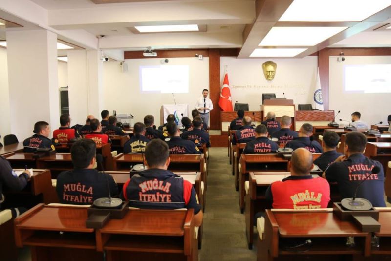 Büyükşehir İtfaiyesi Doğalgaz Yangınlarına Karşı Eğitim Aldı