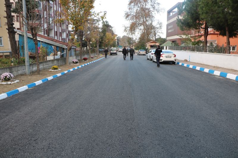 Fen İşleri Müdürlüğümüze bağlı ekiplerimiz çevre düzenleme ç..