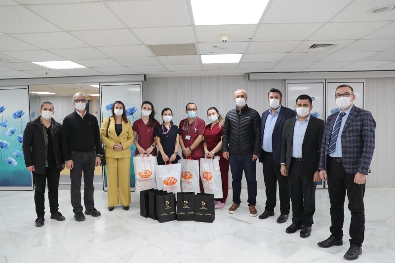 İZMİT BELEDİYESİ’NDEN LÖSEMİ HAFTASI’NDA ANLAMLI ETKİNLİK
