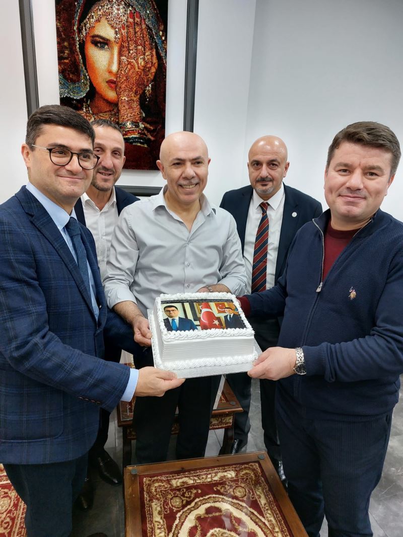 BELEDİYE BAŞKANI DR. EVREN DİNÇER HOLLANDA’DA GURBETÇİLERLE BULUŞTU
