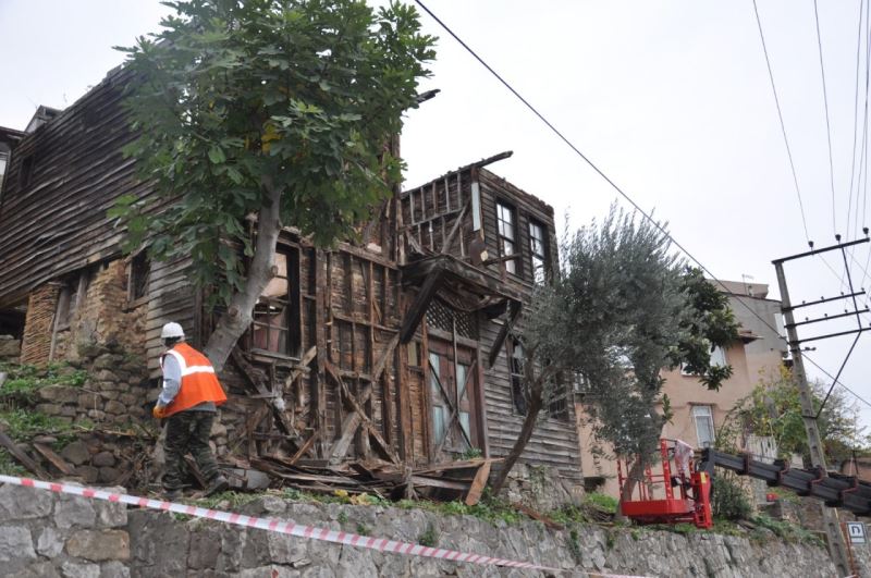 HULUSİ KENTMEN ANI EVİ’NİN REKONSTRÜKSİYON İHALESİNE 2 TEKLİF