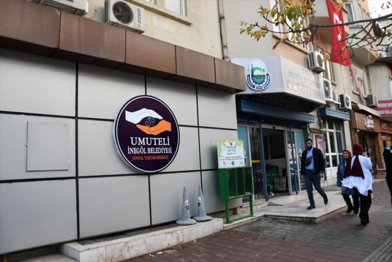İnegöl Belediyesi’nden Öğrencilere Can Suyu