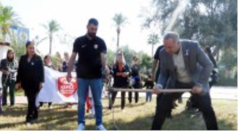 Geleceğin sporcuları zeytin fidanı dikti