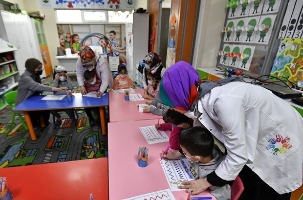 KADIN KONUKEVLERİNDEKİ ÇOCUKLARA HER TÜRLÜ DESTEK SAĞLANIYOR