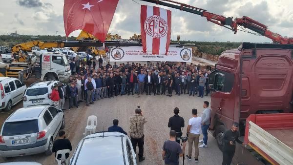ANTALYALI HAFRİYATÇILAR ‘MAHKEME KARARI UYGULANSIN’ EYLEMİ YAPTI