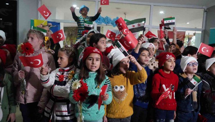 SAVAŞ MAĞDURU ÇOCUKLAR DÜNYAYA ‘TÜRKÇE’ BARIŞ MESAJI VERDİ