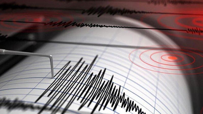EGE DENİZİ AÇIKLARINDA PEŞ PEŞE DEPREM