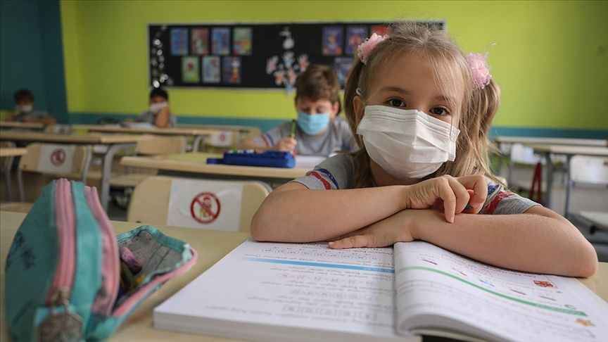 GRİP GELDİ SINIFLAR BOŞ KALDI.. VİRÜS GÜÇLENEREK DÖNDÜ