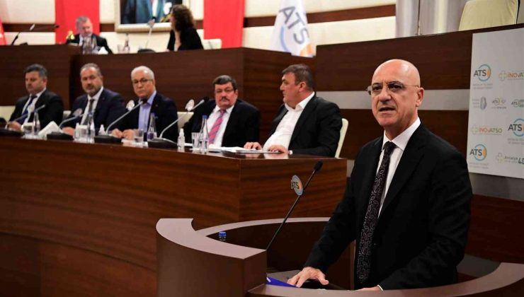 ‘GELECEK YIL ANTALYA TURİZMİNİN YENİ BİR REKOR KIRMASINI BEKLİYORUZ’