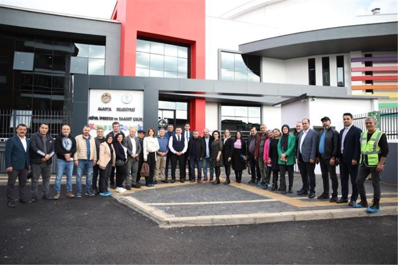 ALANYA BELEDİYESİ EĞİTİM HİZMETLERİNE BİR YENİSİNİ DAHA EKLEDİ -  “RÜYA İPEKTEN VE SAADET ÇELİK KREŞ VE ÇOCUK AKADEMİSİ” HİZMETE AÇILDI