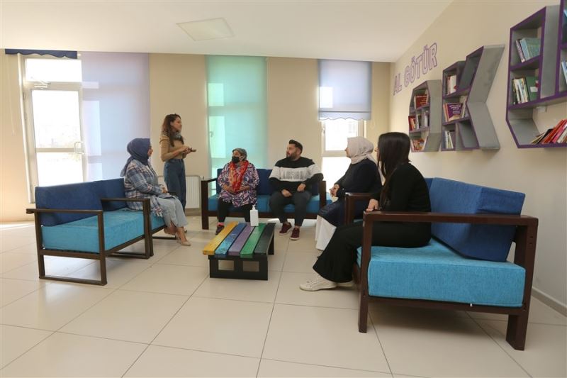 Yenimahalle Belediyesi Şehit Yakınları ve Gazileri Dinliyor