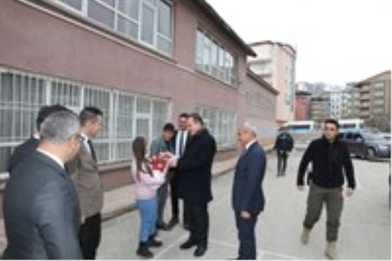Vali/Belediye Başkan Vekilimiz Sayın İdris AKBIYIK, Hakkari Özel Eğitim Uygulama Alanı açılışına katıldı.