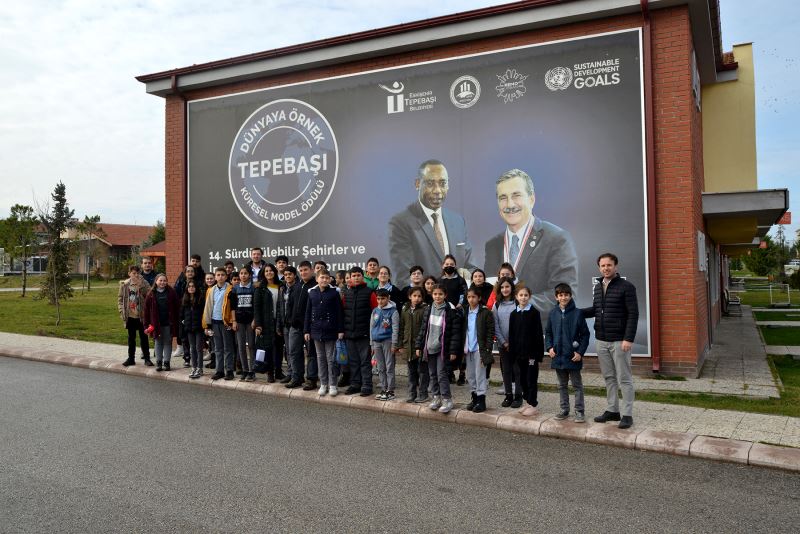 ÖĞRENCİLER PROJELERİ TANIYOR