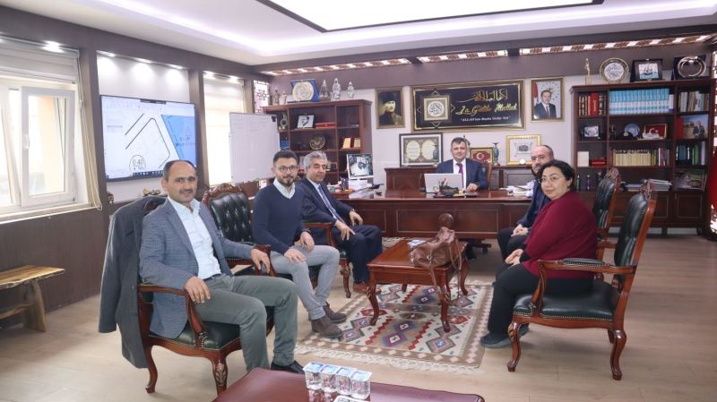 Aziziye Anadolu Lisesi’nden Belediye Başkanımız Serkan Koyuncu’ya Ziyaret