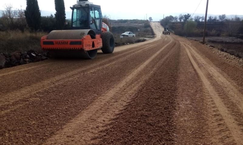 Kula’nın Yollarında Asfalt Hazırlığı