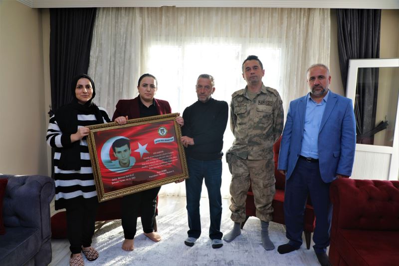 Şehadetinin Yıldönümünde Şehit Piyade Er Mehmet Sait Elçi’nin Ailesine Ziyaret