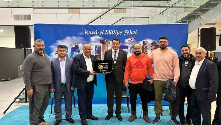 KAŞ BELEDİYESİ YAĞLI GÜREŞ BİRLİĞİNE ÜYE OLDU