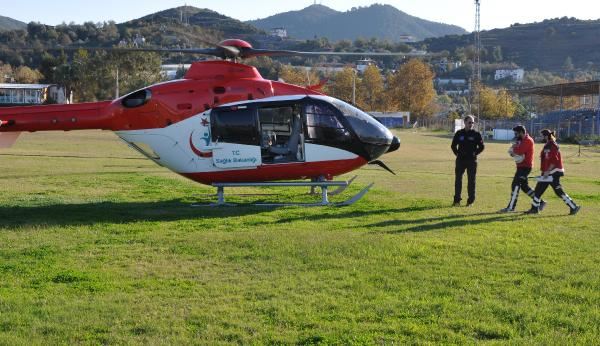 SOLUNUM YETMEZLİĞİ YAŞAYAN BEBEK AMBULANS HELİKOPTERLE NAKLEDİLDİ