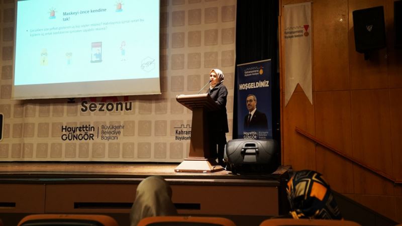 Yazar Kılıç: “Ebeveynler Önce Kendine Şefkat Göstermeli”