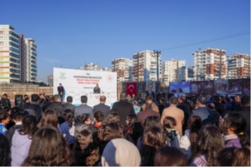 Vali Ali İhsan Su Kayapınar Millet Kıraathanesi’nin temelini attı