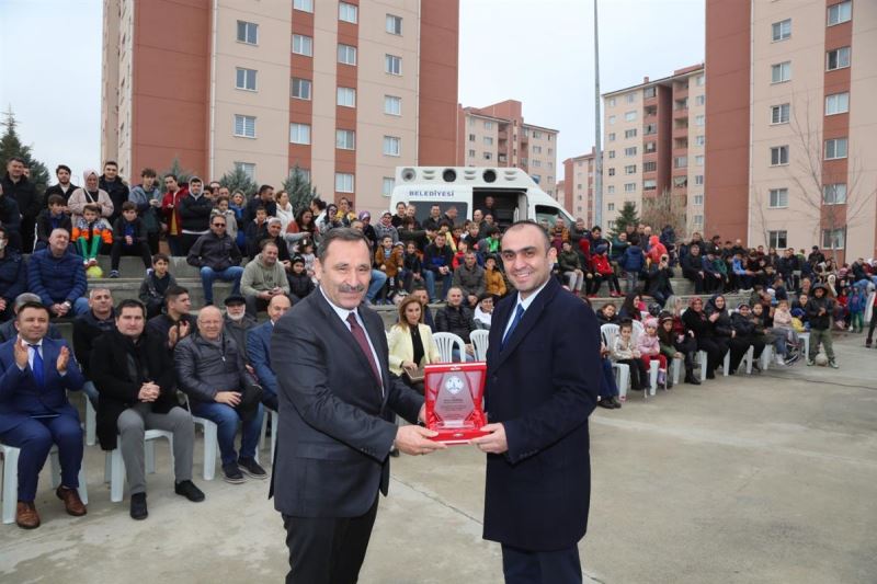 DENİZ LOJMANLARI SPOR TESİSLERİ YENİLENDİ
