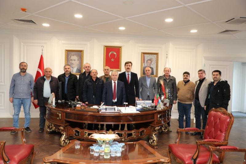 ASARCIKLILAR DERNEK YÖNETİMİ BAŞKAN DEMİRTAŞ’I MAKAMINDA ZİYARET ETTİ