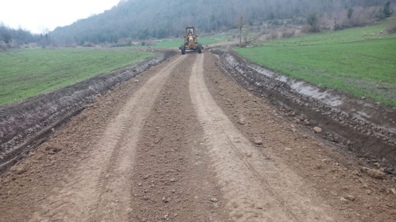 Andırın’da Mahalle Yolları Büyükşehir’le Yenileniyor
