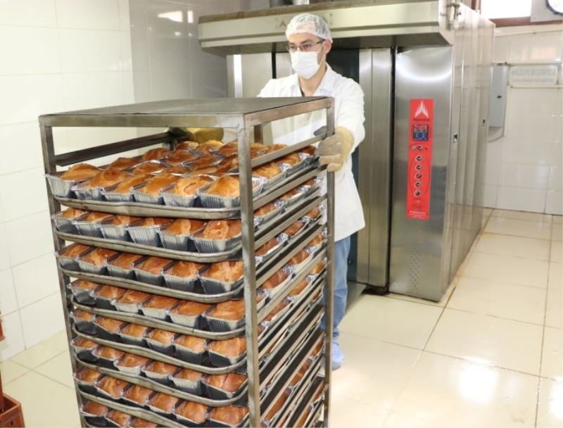 HALİLİYE BELEDİYESİ İLE YILDA 741 BİN 680 GLUTENSİZ EKMEK ÜRETİLİYOR