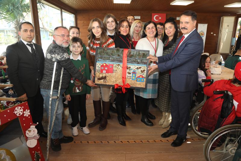 Başkan Deveci’den özel çocuklarla yeni yıl kutlaması
