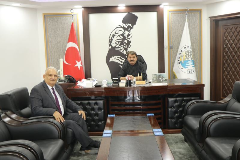 Yeşilay İlçe Temsilcisi Öztürk