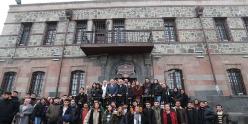 Başkanımız Erzurum´da Okuyan Şahinbeyli Öğrencilerle Buluştu