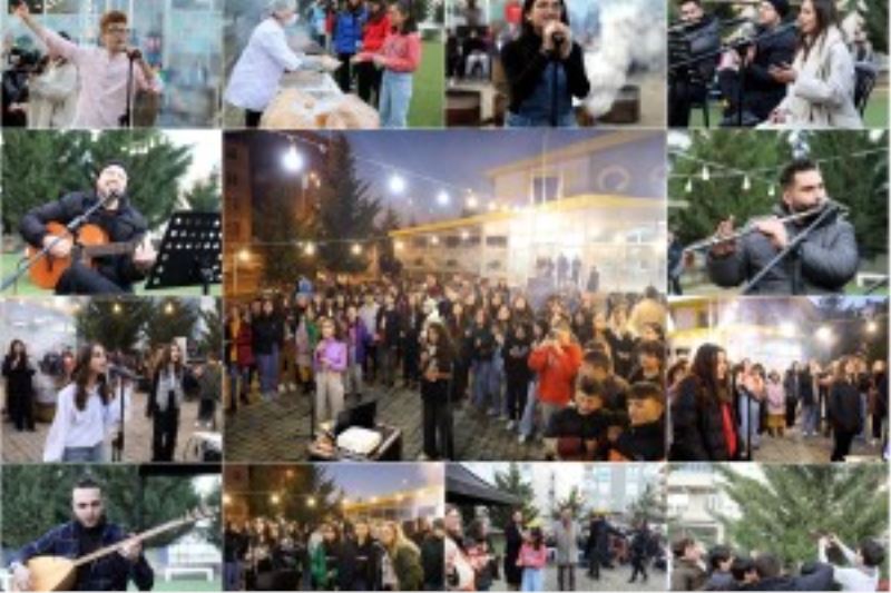 HALK AKADEMİSİ ÖĞRENCİLERİMİZ YENİ YILI KUTLADILAR