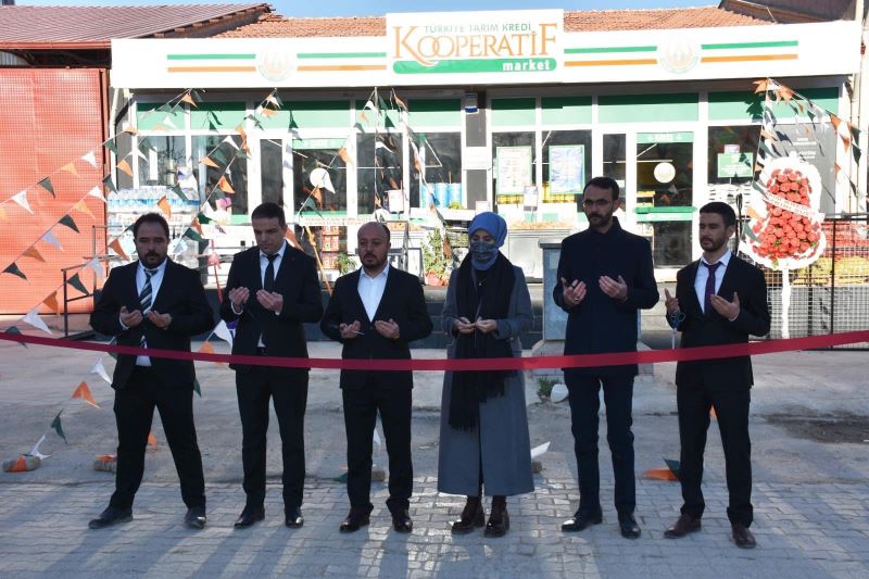TARIM KREDİ KOOPERATİF MARKETİ İLÇEMİZE HAYIRLI OLSUN