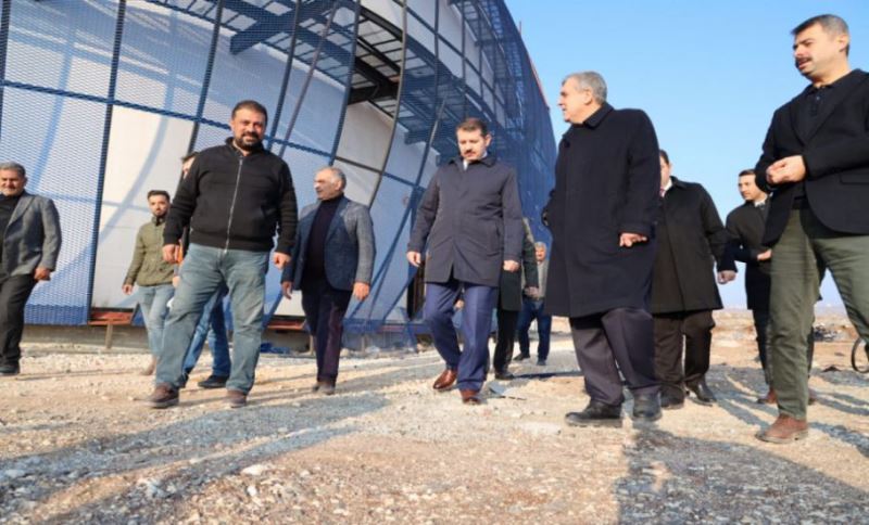 Başkan Beyazgül Vali Ayhan İle Bilim Merkezindeki Çalışmaları İnceledi