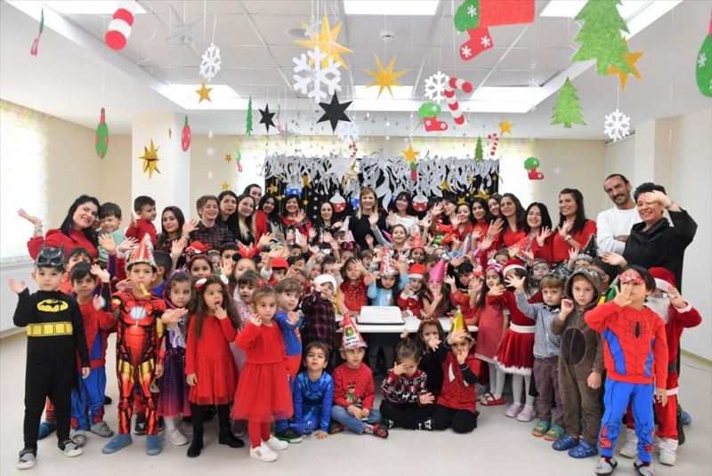 Minik öğrenciler yeni yılı kutladı
