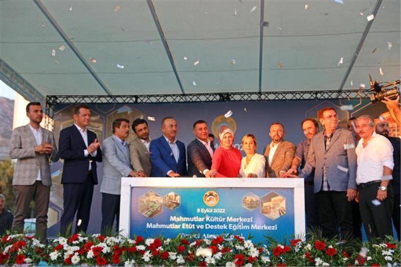BAŞKAN YÜCEL’İN MEGA PROJESİ HAYATA GEÇİYOR - MAHMUTLAR KÜLTÜR VE ETÜT MERKEZİ’NİN TEMELİ ATILDI