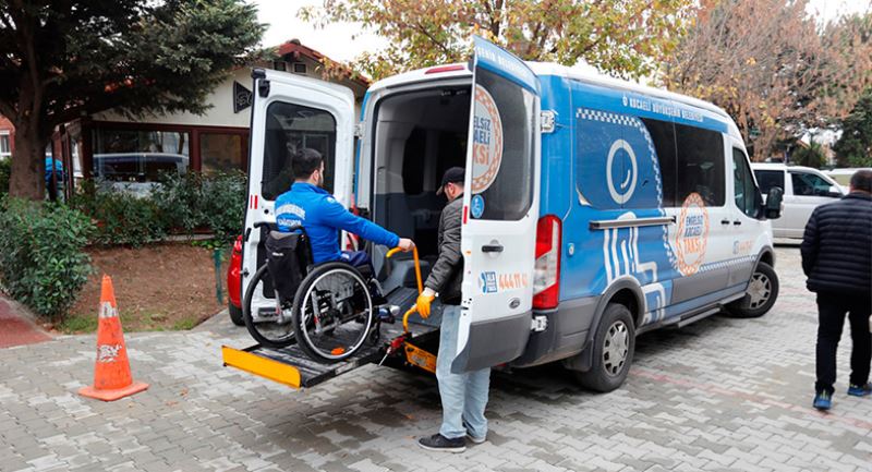‘Engelsiz Taksi’ ile 15 bin 586 ulaşım hizmeti