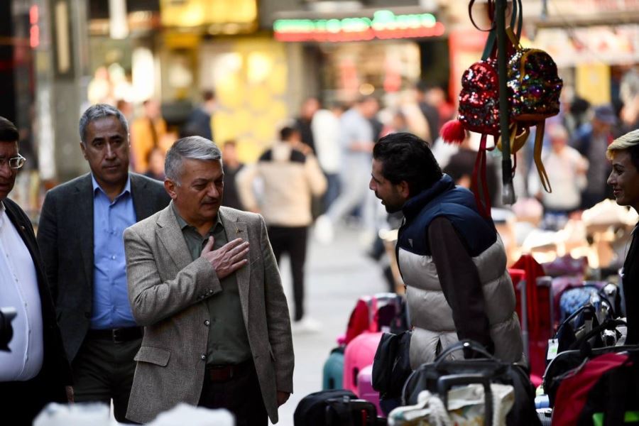 YILIN SON SAATLERİNDE DE ANTALYA ESNAFINI YALNIZ BIRAKMADI