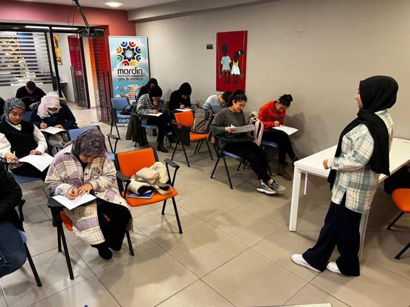 MBB Gençlik Merkezinde Almanca Dil Eğitimi Veriliyor