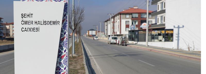 ŞEHRİMİZE YAKIŞIR TABELALAR YERLERİNİ ALDI