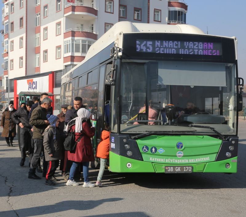Büyükşehir’in Şehir İçi Ulaşım Uygulamalarıyla Vatandaşa Büyük Kolaylık