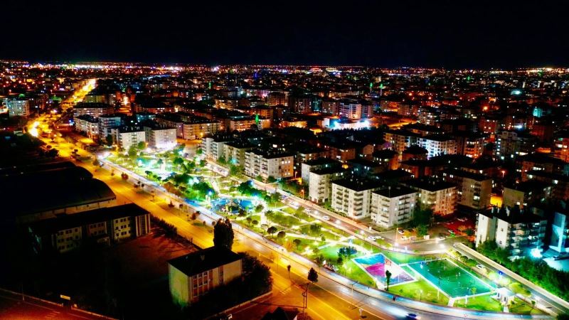 121 OYUN PARKINDA AYDINLATMA ÇALIŞMASI YAPILDI