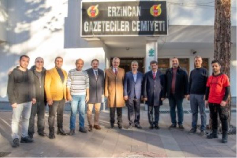 Belediye Başkanımız Sayın Bekir Aksun’dan Erzincan Gazeteciler Cemiyeti’ne ziyaret