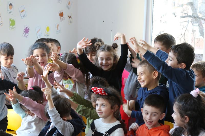 Samsun Rotary’den okullarda ‘Bilim Tiyatrosu’